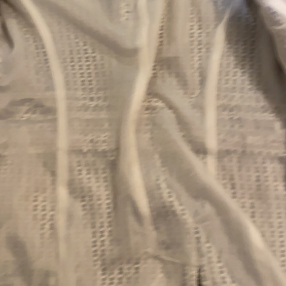 White and black A-Line Coat Size Small - Picture 6 of 7